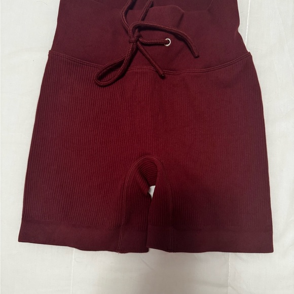 Burgundy Ribbed Workout Set - Picture 3 of 5